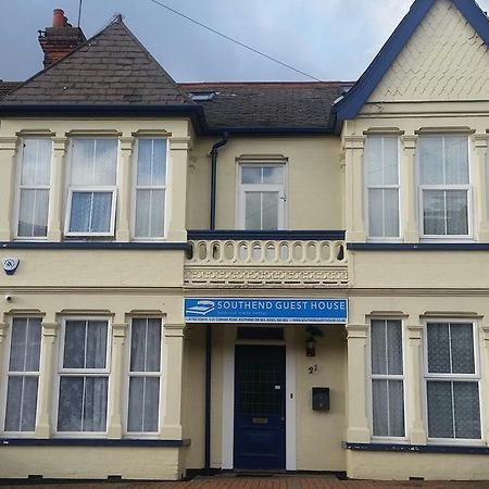 Southend Guest House - Close To Beach, Train Station & Southend Airport Buitenkant foto