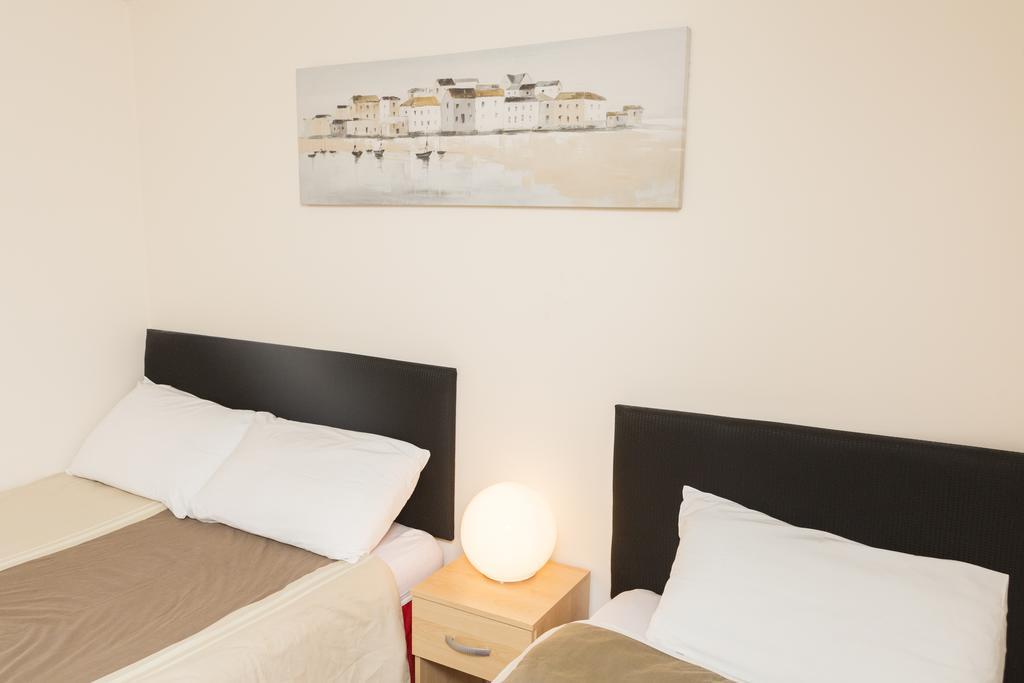 Southend Guest House - Close To Beach, Train Station & Southend Airport Kamer foto