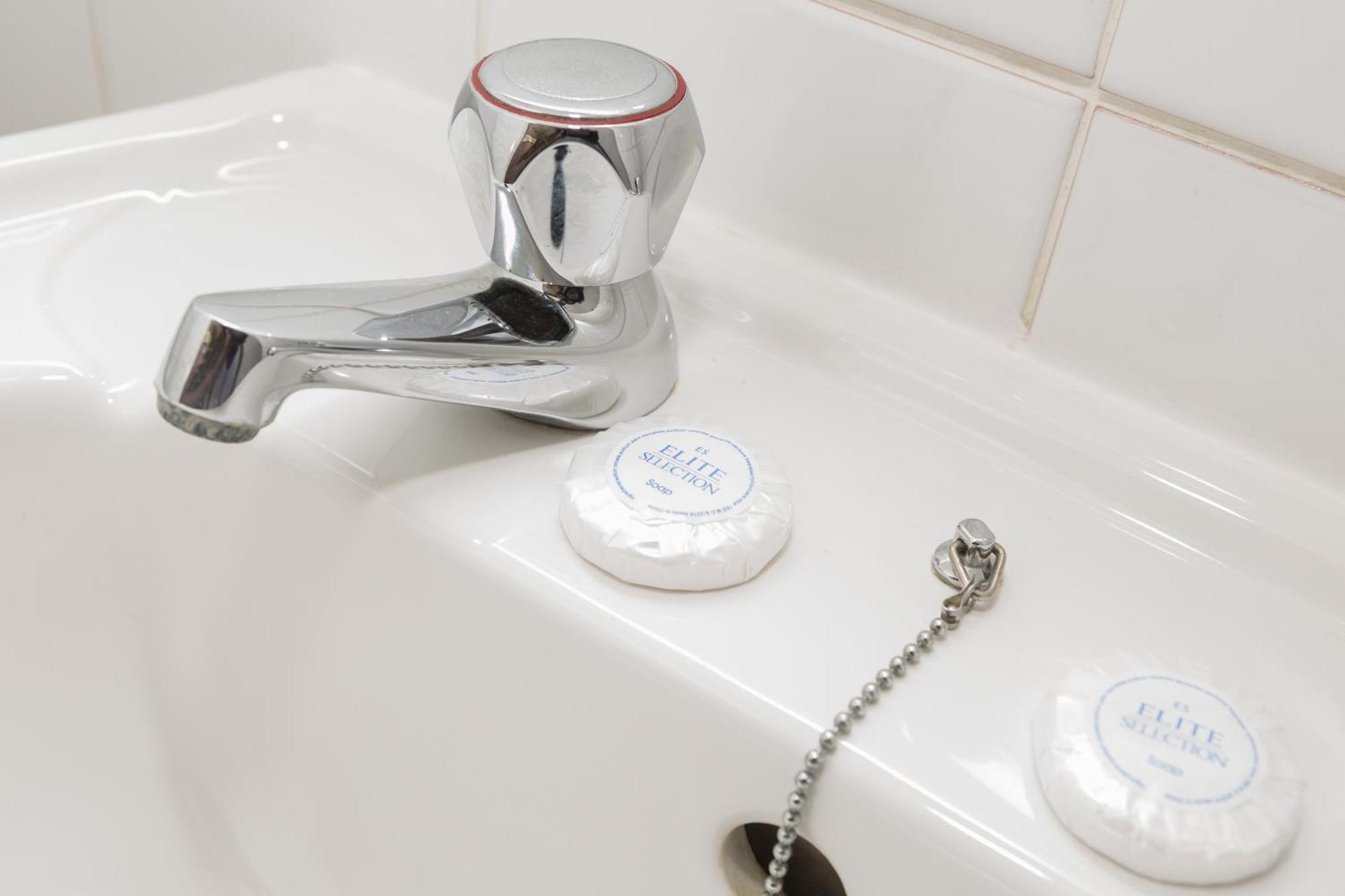 Southend Guest House - Close To Beach, Train Station & Southend Airport Kamer foto