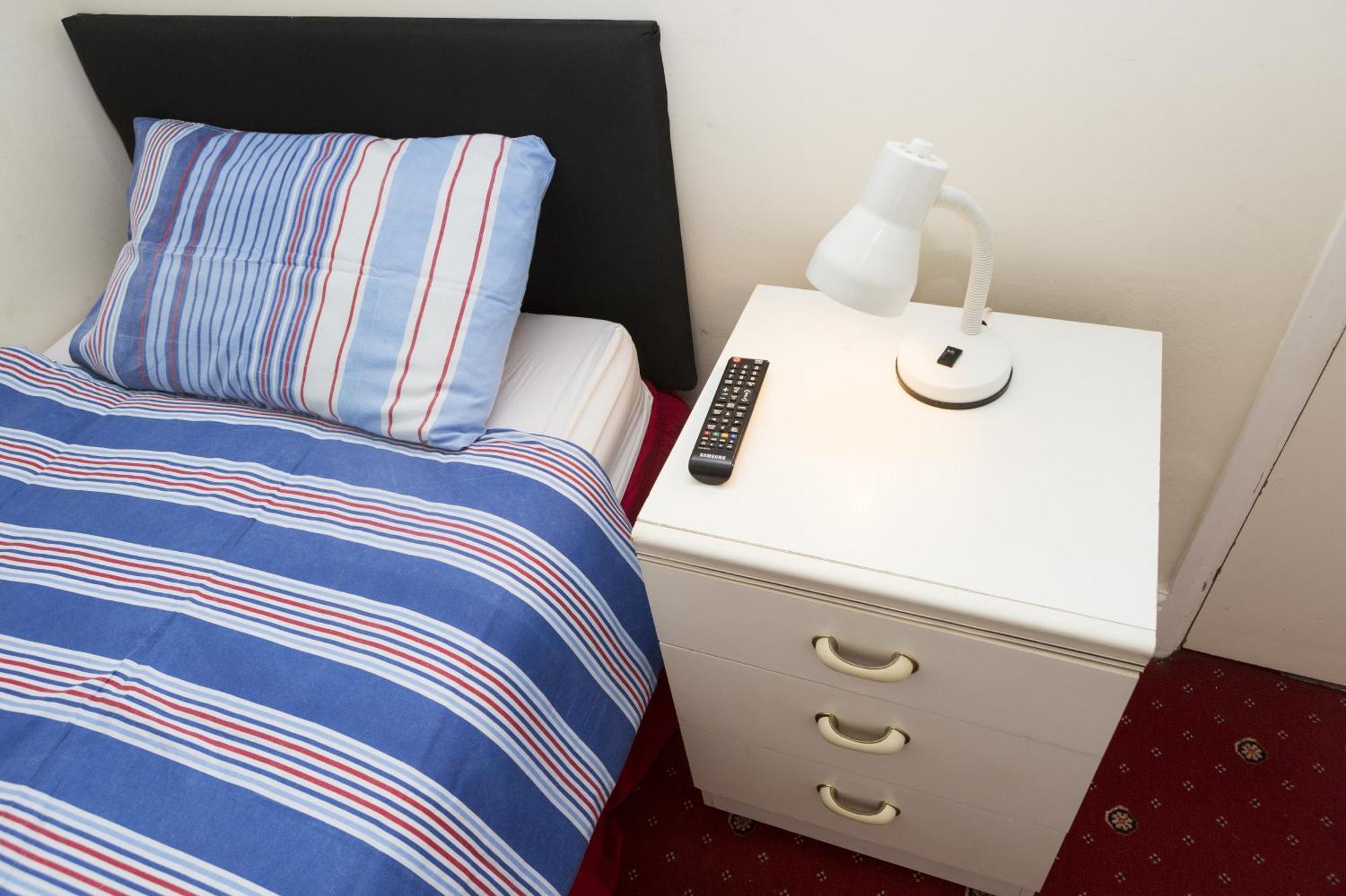 Southend Guest House - Close To Beach, Train Station & Southend Airport Kamer foto
